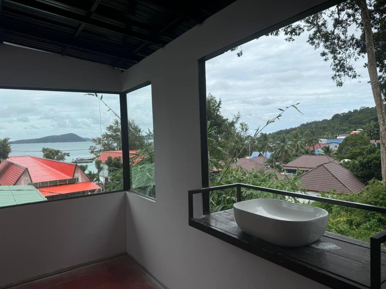 Real Hostel Kaoh Touch Exterior photo